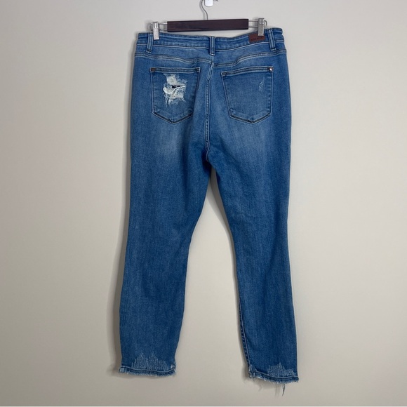 Judy Blue Boyfriend Fit Destroyed Ripped Jeans Hi Rise Stretch Womens Size 31 - Picture 6 of 14